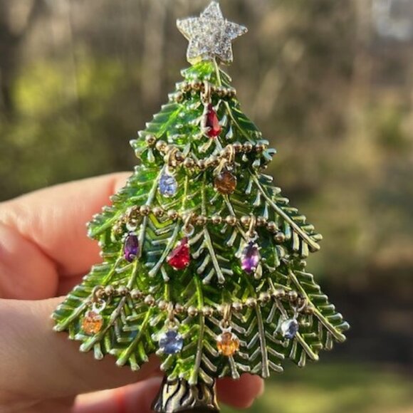 HOLIDAY🎄🎄AVON 2008 - 5th Annual Green Enamel Tree BROOCH - Picture 2 of 7